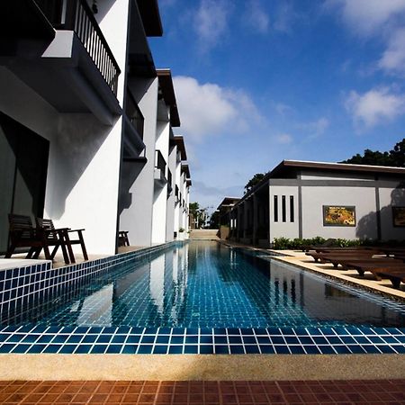 Alphabeto Resort Nai Harn Dış mekan fotoğraf