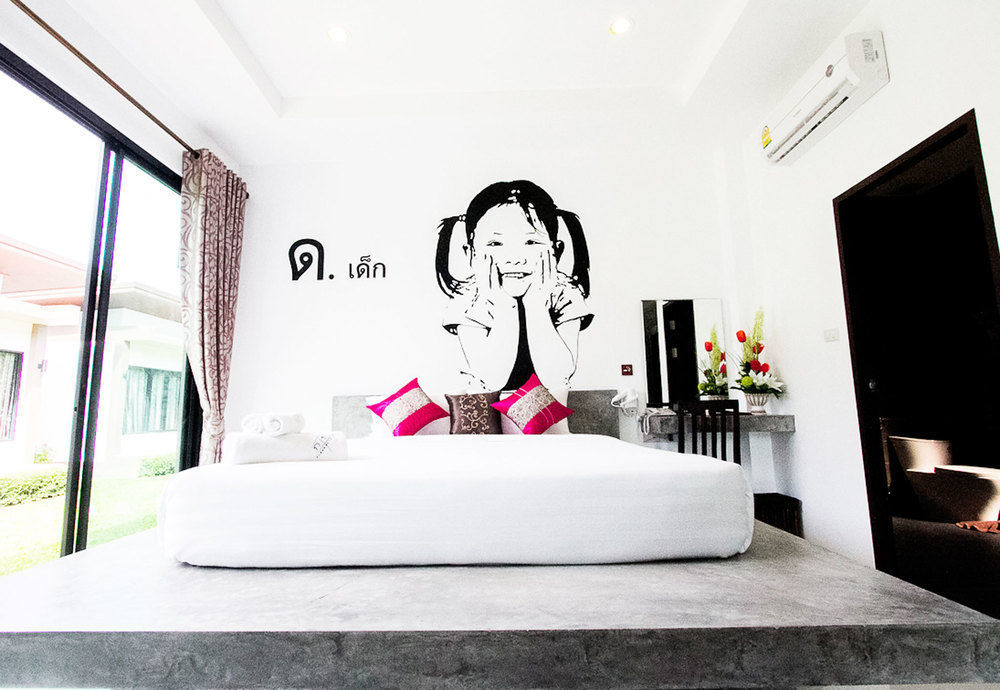 Alphabeto Resort Nai Harn Dış mekan fotoğraf