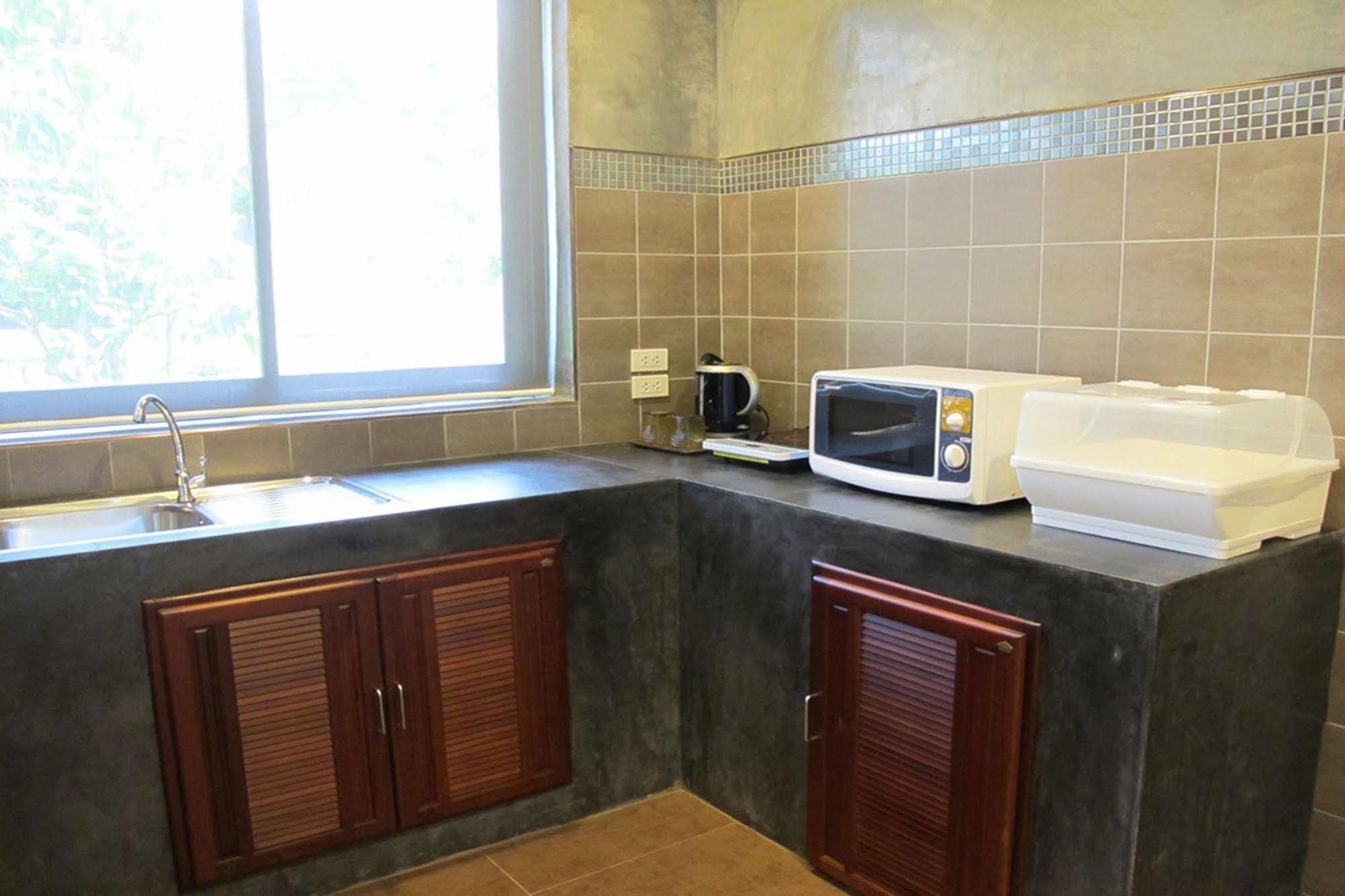 Alphabeto Resort Nai Harn Dış mekan fotoğraf